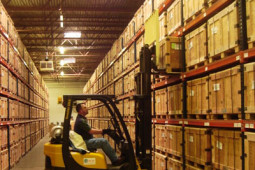 Warehousing-and-distribution
